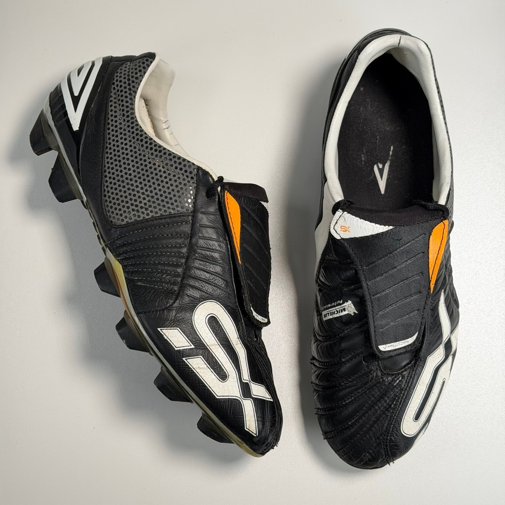Umbro SX Valor II Ultra Soccer Boots Mens 10.5 Black/White Leather Vintage